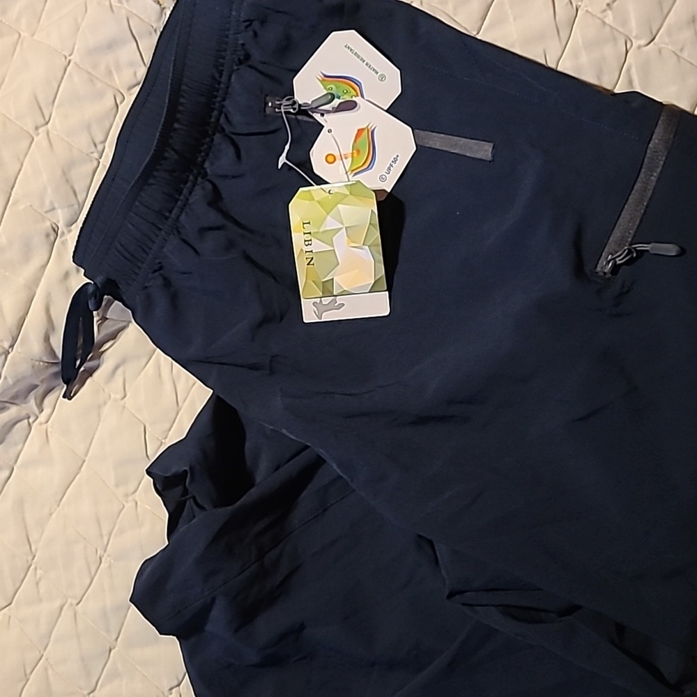 Lightweight capri